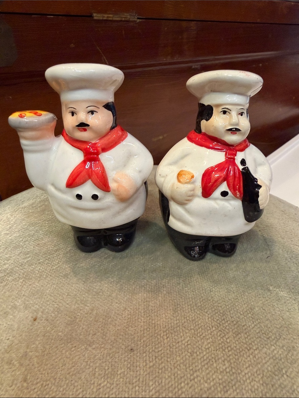 Vintage 1970s White Ceramic Chef Salt and Pepper Shakers with Red Scarves